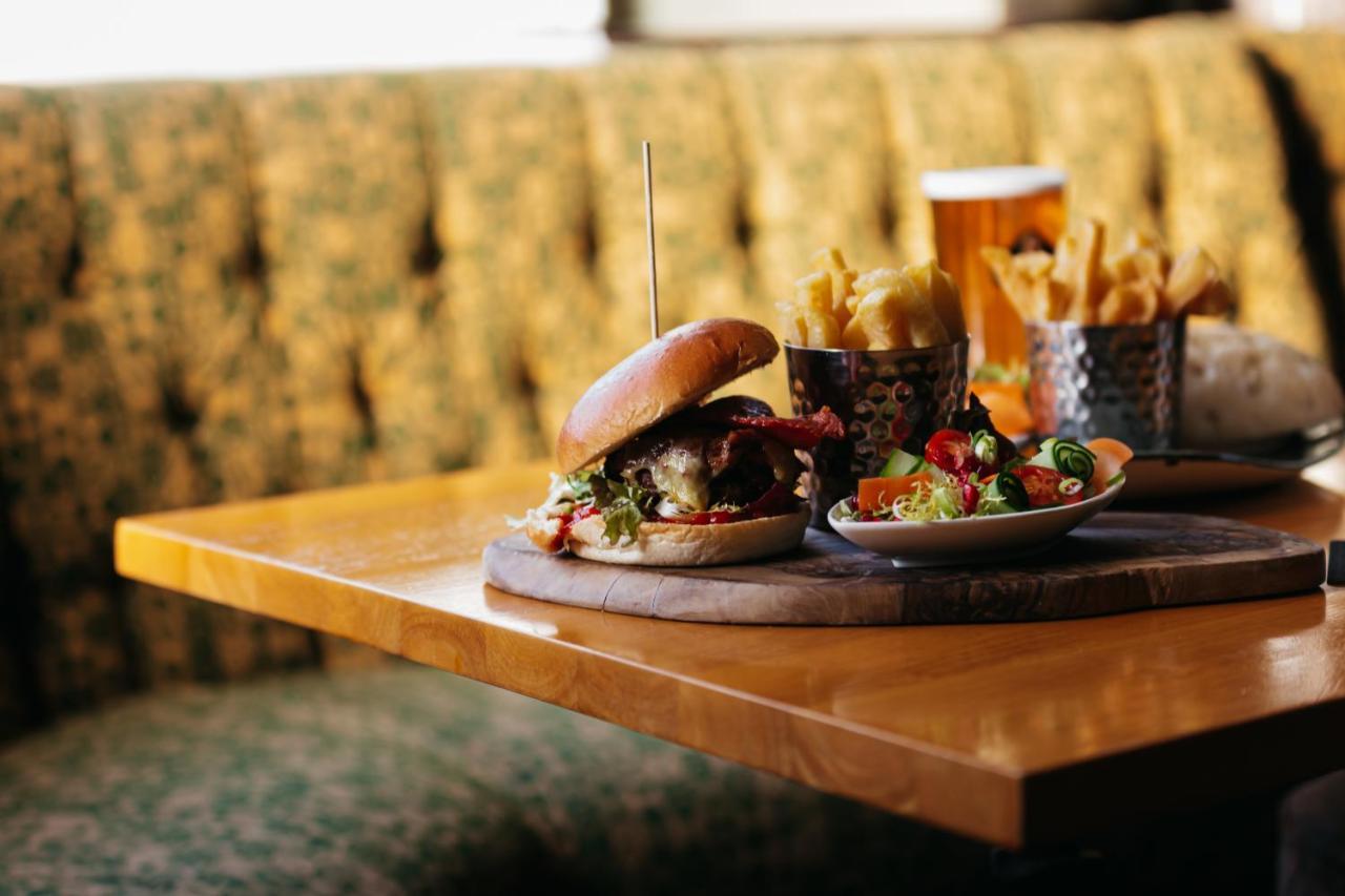 The Sitwell Arms Hotel Mosborough Екстериор снимка